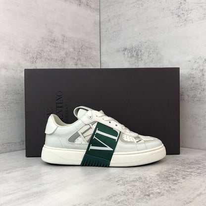 Valentino Garavani VL7N "White-Green"