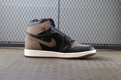 Air Jordan 1 Retro High OG "Palomino"