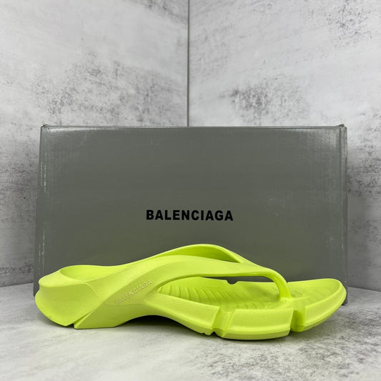 Balenciaga Mold Thong Flip-Flops "Lime"