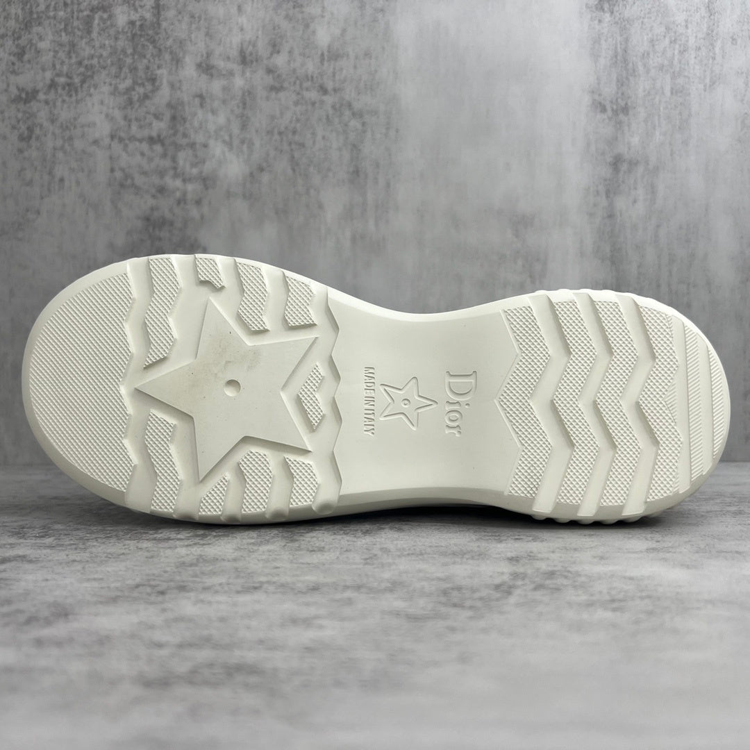 Dior D-Racer Chelsea Ankle Boots "White"