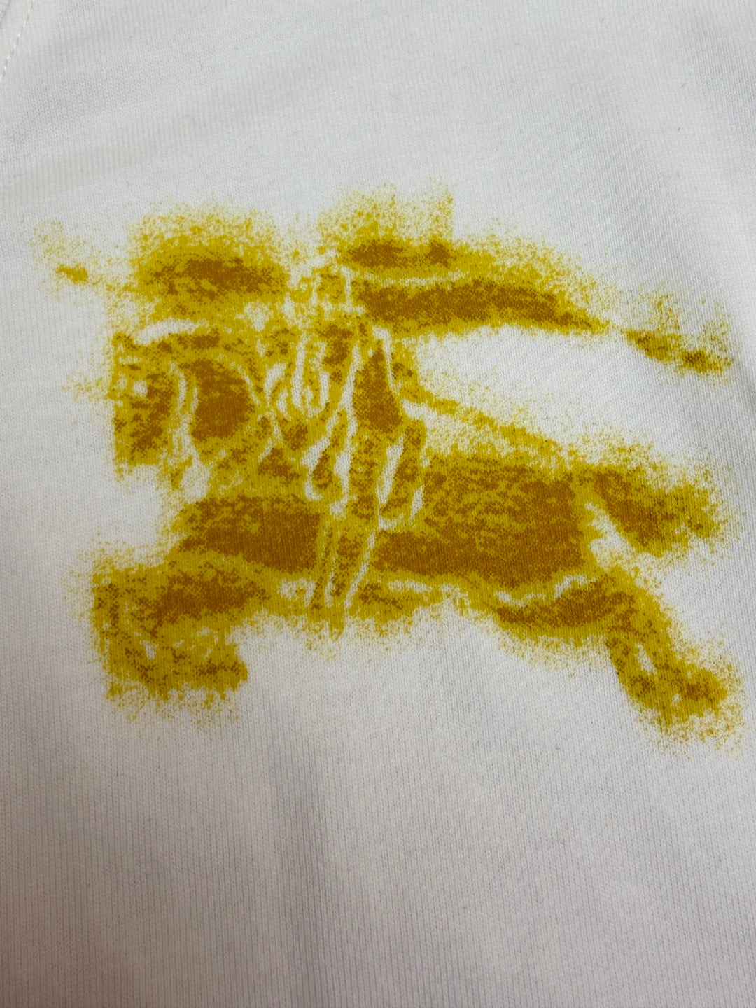 Burberry Equestrian Knight Cotton T-Shirt "White-Yellow"