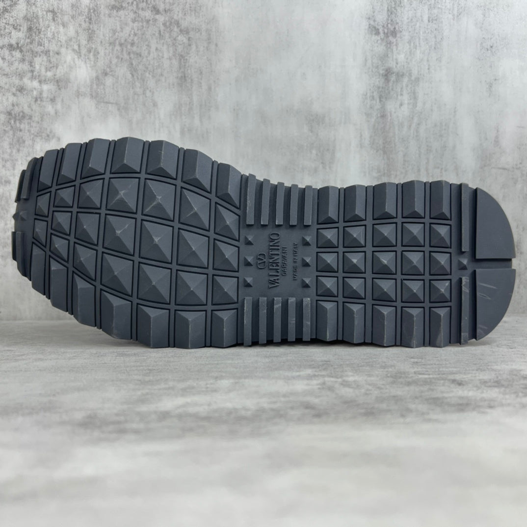 Valentino Garavani V-Logo "Grey-White-Purple"