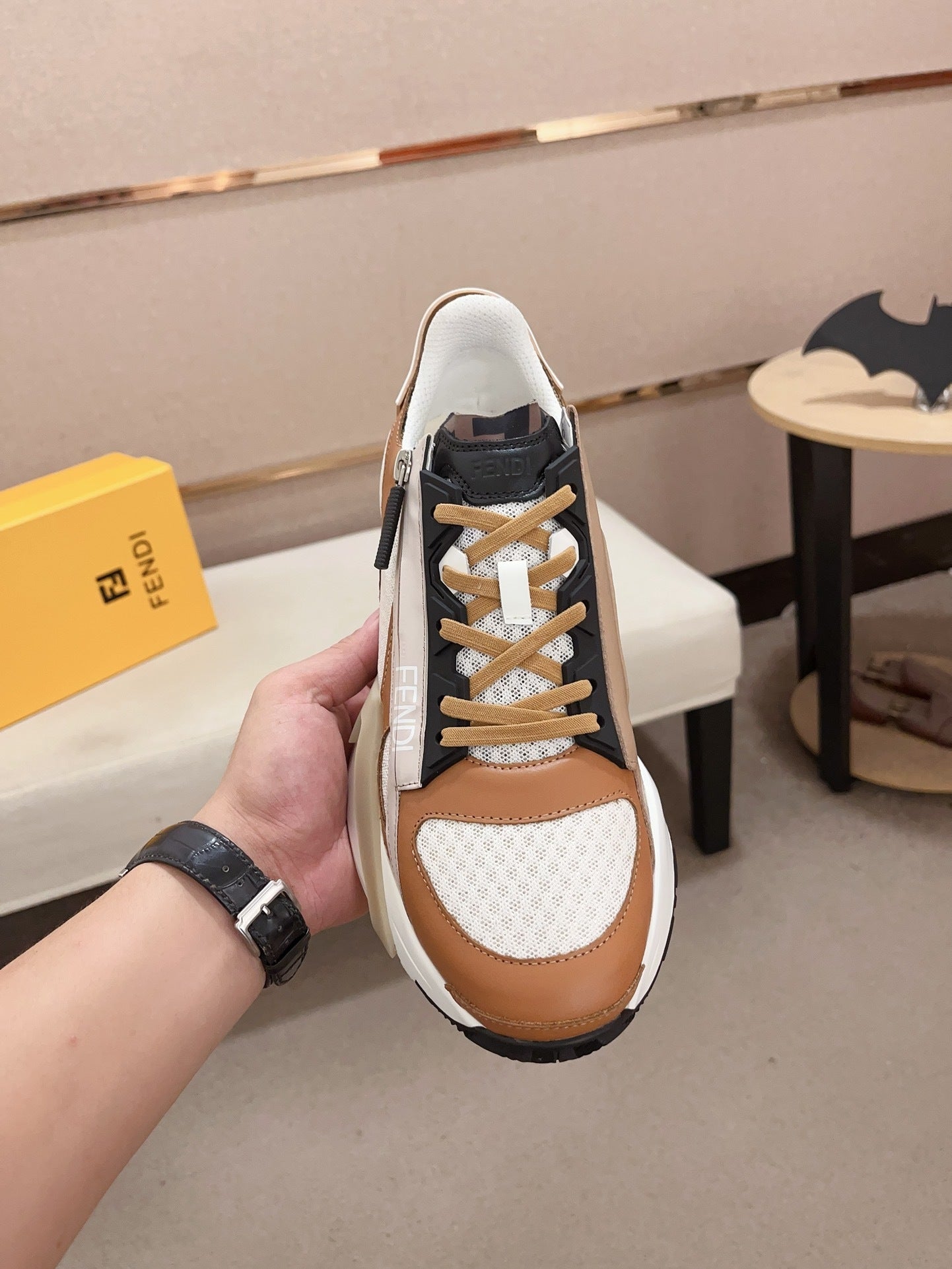 Fendi Flow "Brown-White"
