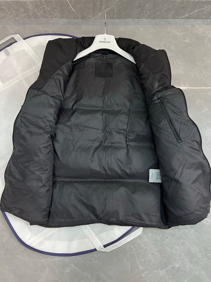 Moncler Janze Geometric-Quilted Down Vest "Black"