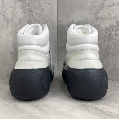 Chanel Snow Boots "White-Black"