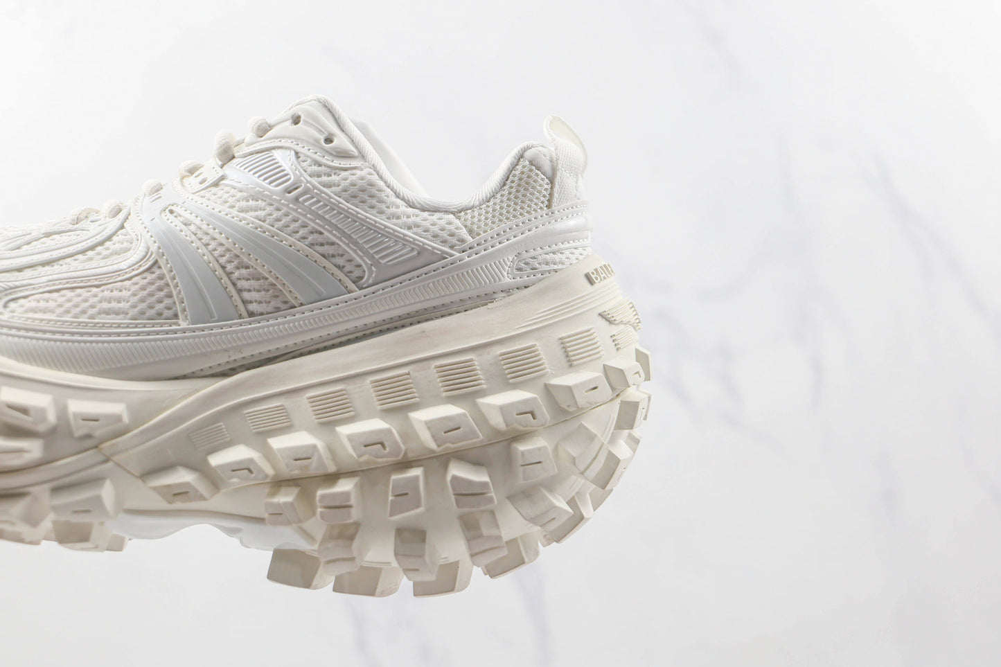 Balenciaga Bouncer "White"