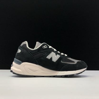 New Balance 990 “Black-Grey”