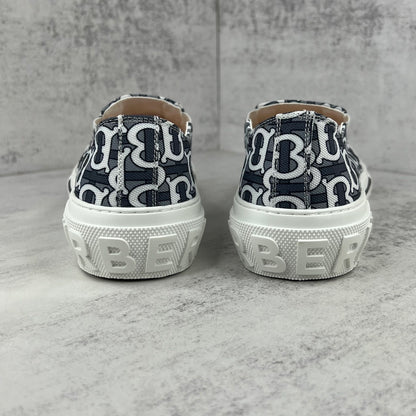 Burberry Slip-On "Grey-White Monogram"
