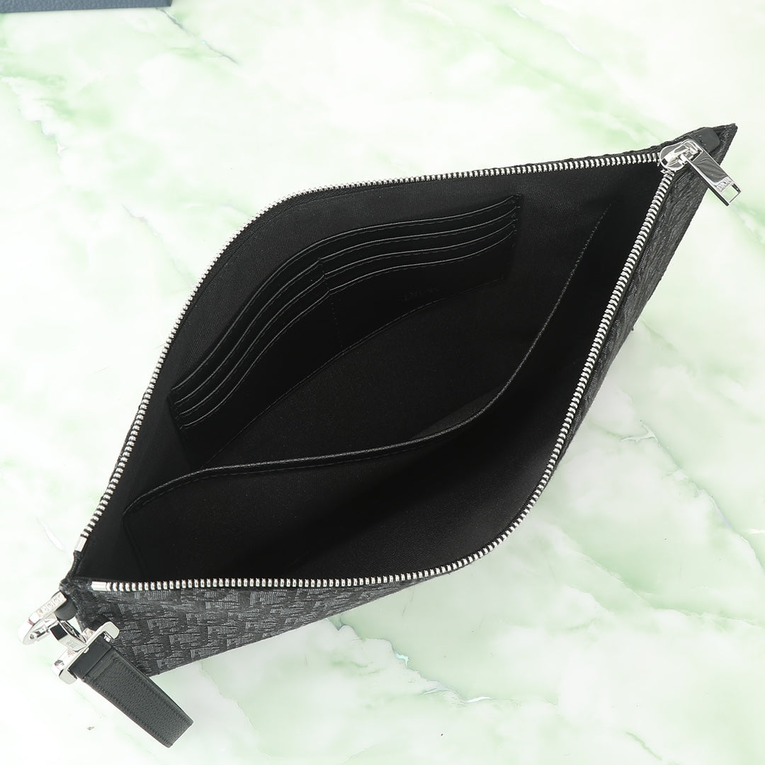 Dior A5 Triangle Pouch "Black Dior Oblique Jacquard"