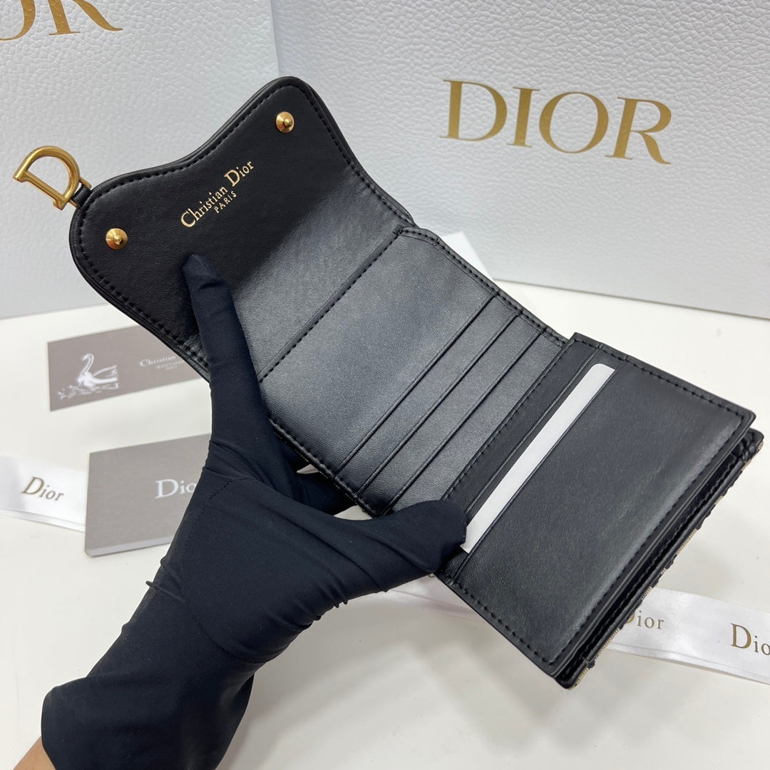 Dior Saddle Lotus Wallet "Beige and Black Dior Oblique Jacquard"