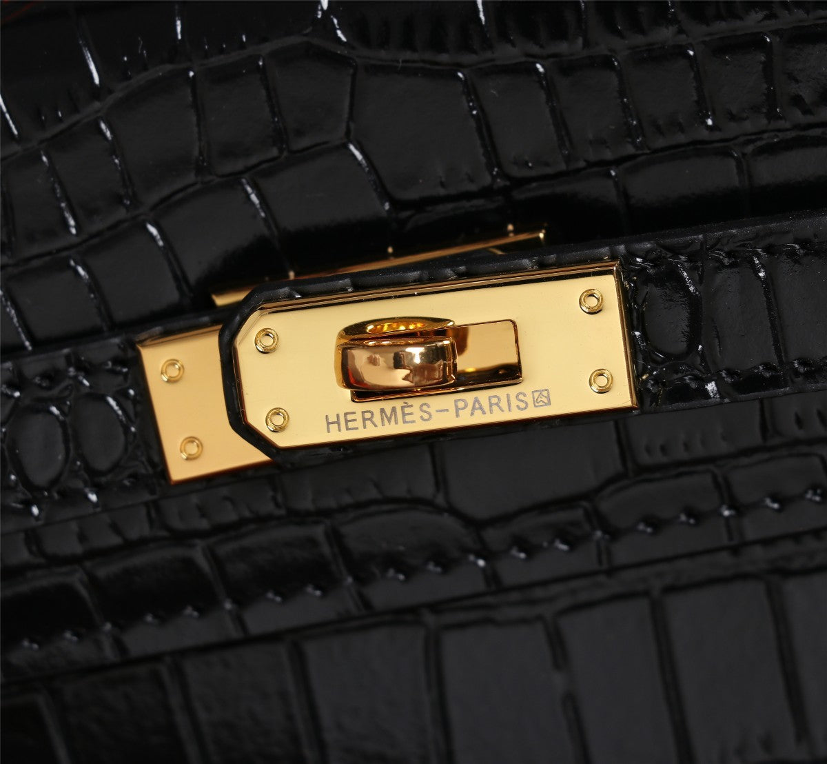 Hermès Aligator Leather Mini Kelly 25