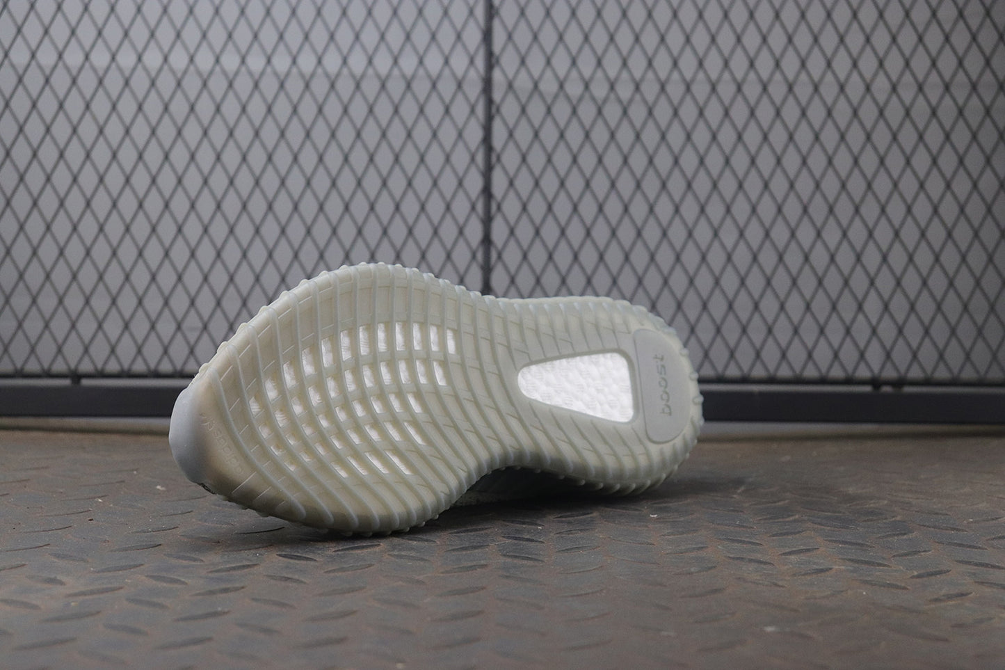 Yeezy 350 V2 "Granite"