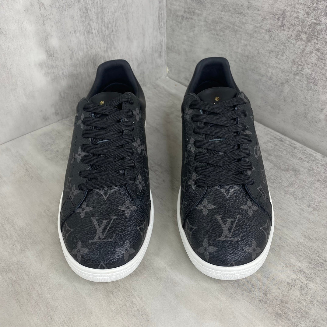 Louis Vuitton Luxembourg "Eclipse"