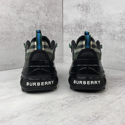 Burberry Arthur "Green"