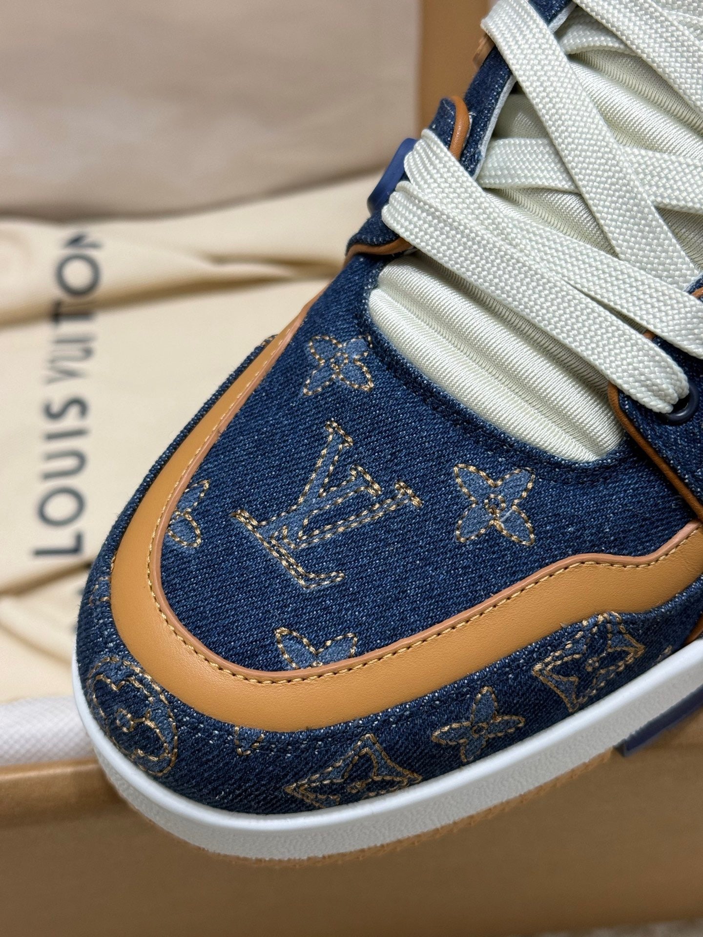 Louis Vuitton LV Trainers "Blue Denim-Brown"
