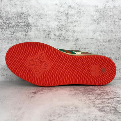 Gucci Screener "White Strawberry"