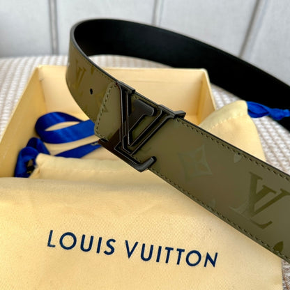 Louis Vuitton Reversible Dimension Leather Belt "Green" and "Black"