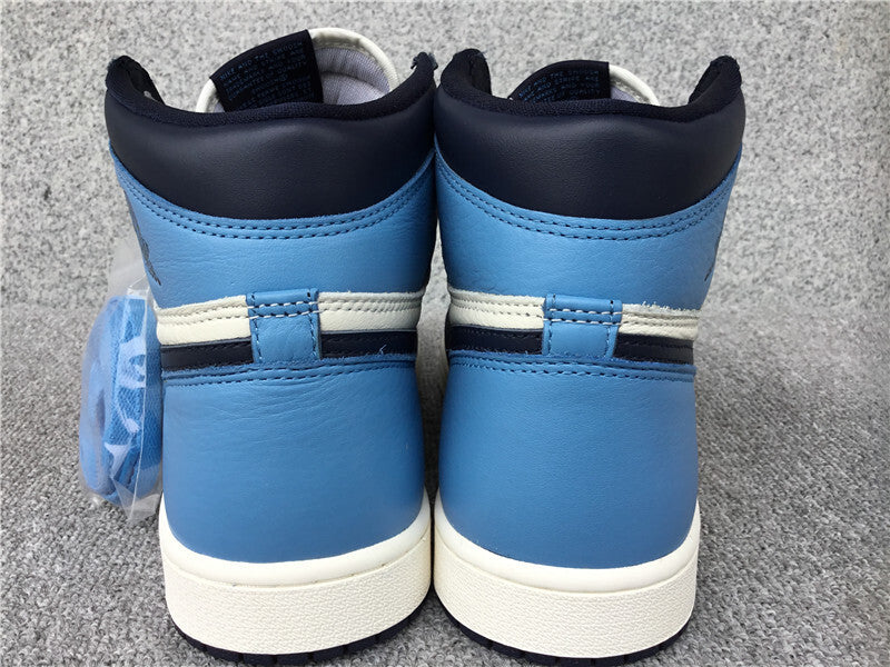 Air Jordan 1 Retro High OG "Obsidian"