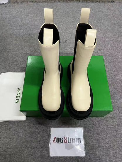 Bottega Veneta Tire Chelsea Boots "Beige-Black"
