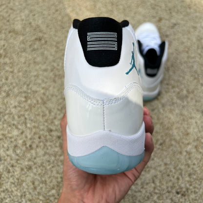 Air Jordan 11 Retro "Legend Blue"