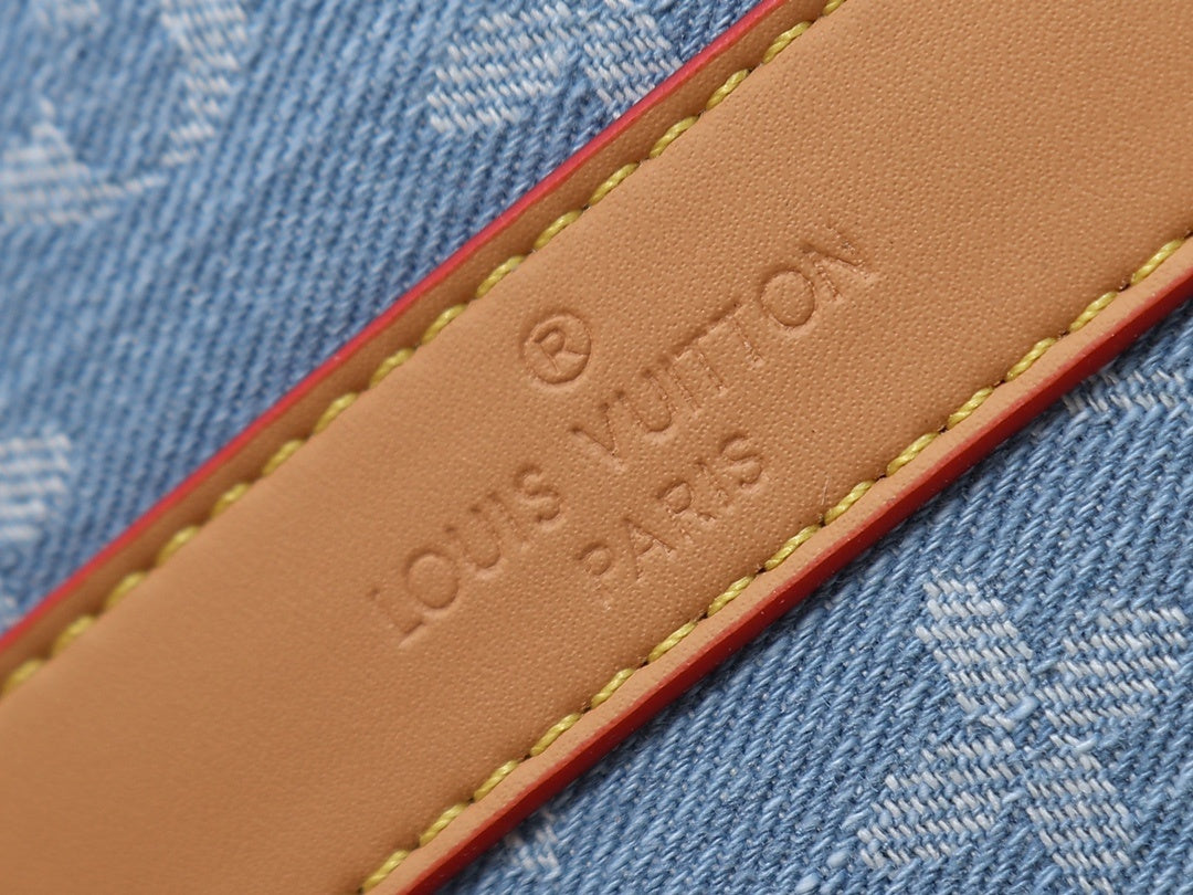 Louis Vuitton Keepall Bandoulière 50