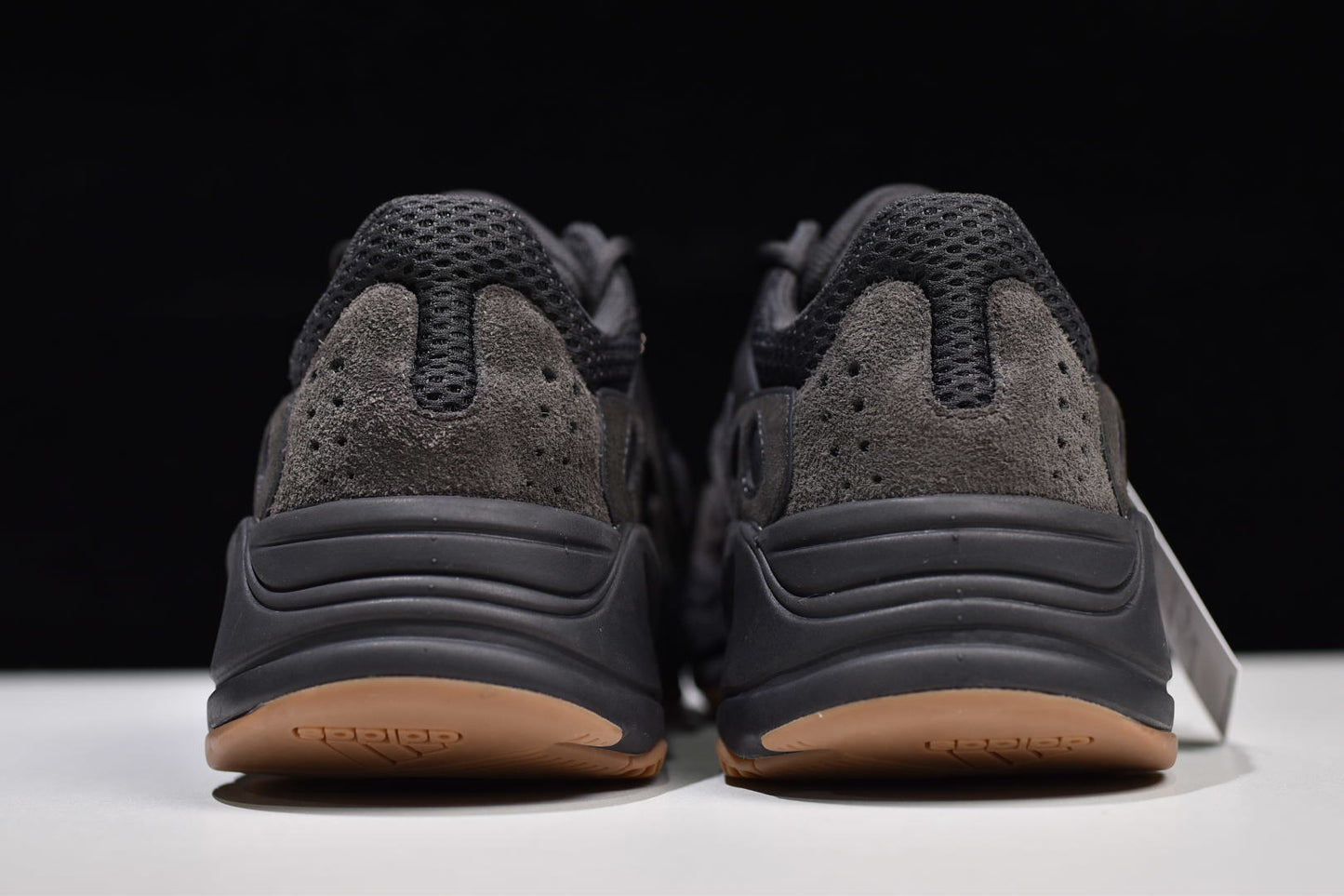 Yeezy 700 "Utility Black"