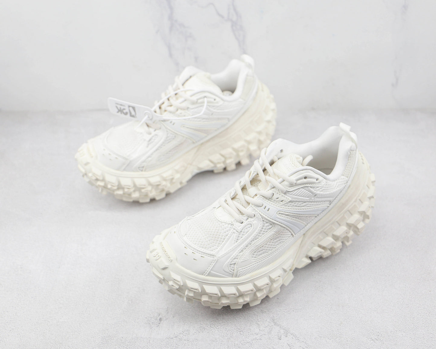 Balenciaga Bouncer "White"