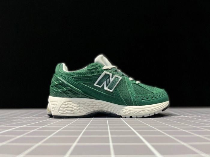 New Balance 1906R “Green-White”