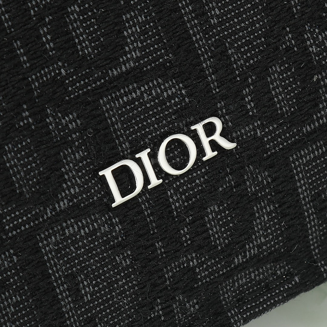 Dior A5 Triangle Pouch "Black Dior Oblique Jacquard"