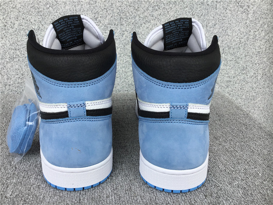 Jordan 1 Retro High OG "University Blue"