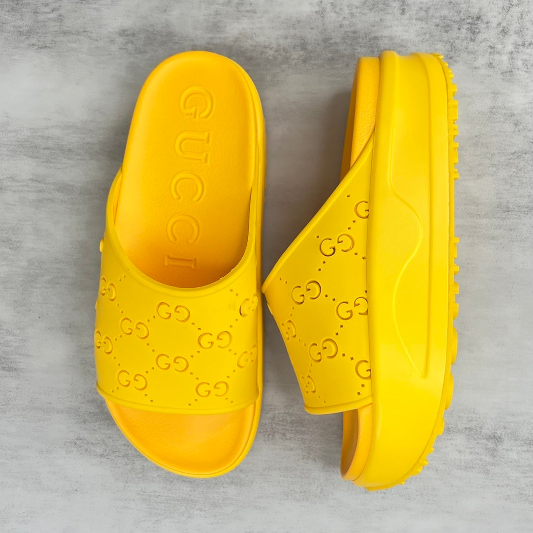 Gucci Slides "Yellow"