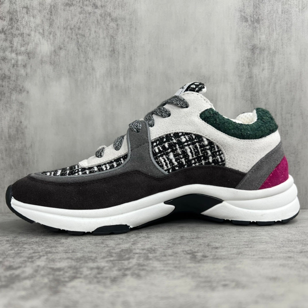 Chanel 22A "White-Grey-Brown"