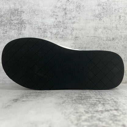 Chanel Slides "Black-White"