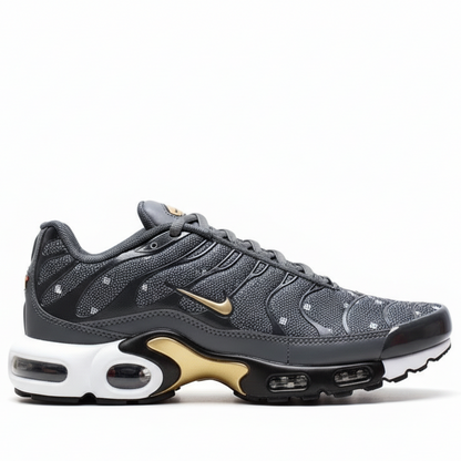 Nike Air VaporMax Plus “Grey-Gold”
