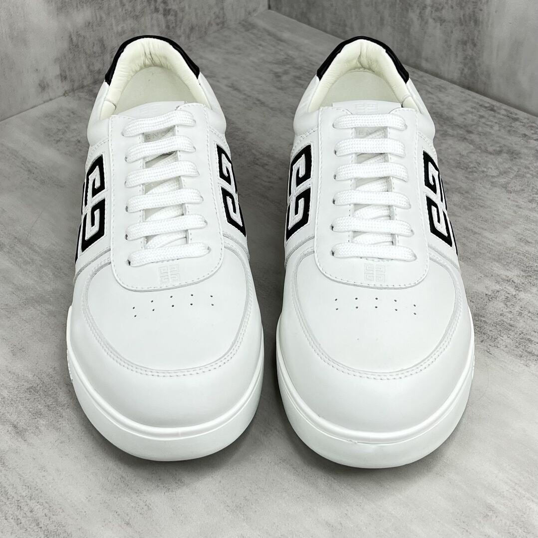 Givenchy Low-Top G4 "White-Black"