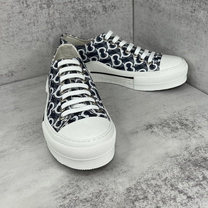 Burberry Gabardine "Black-White Monogram"