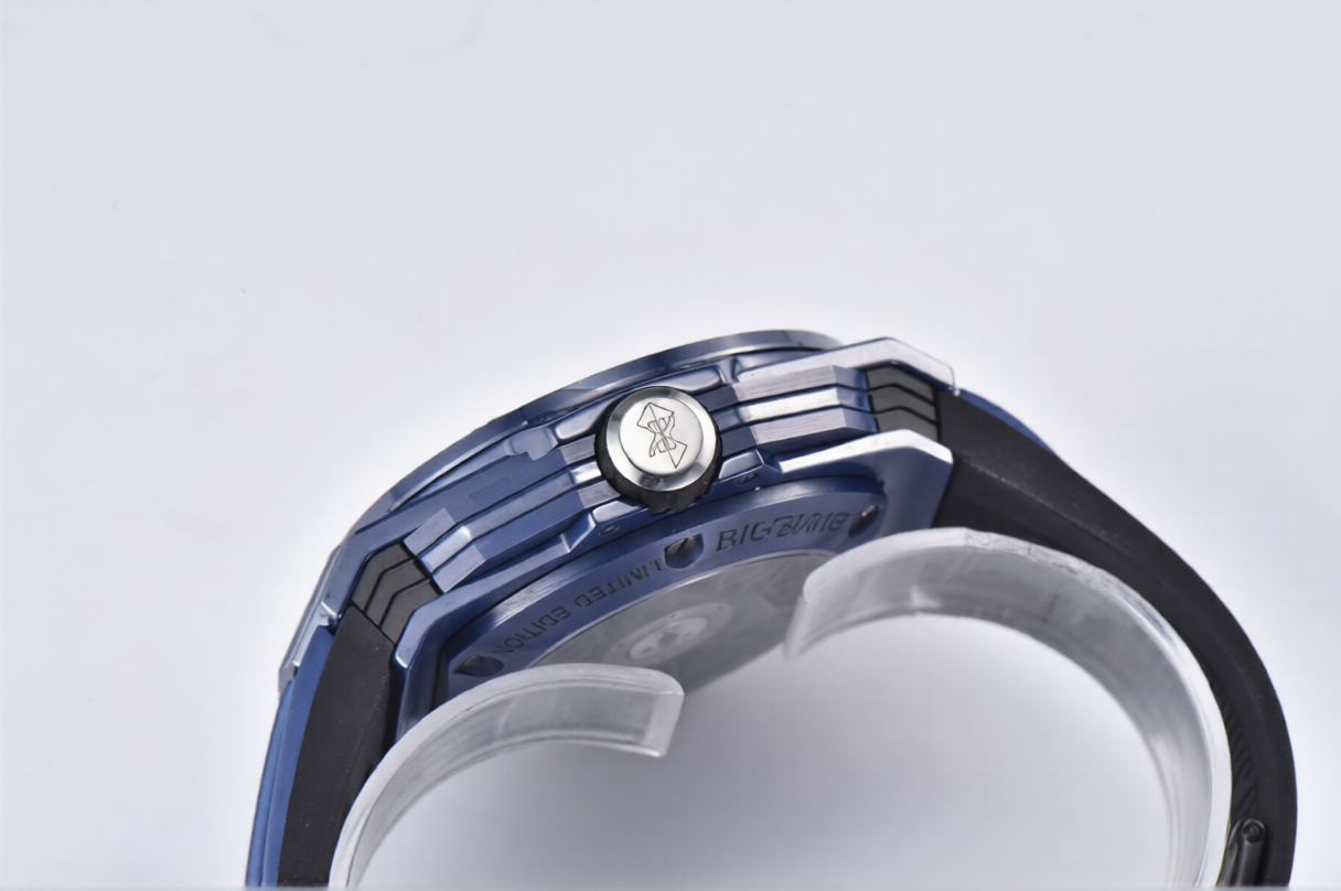 Hublot Big Bang Sang Bleu II 45mm Blue Rubber Strap Skeleton Dial
