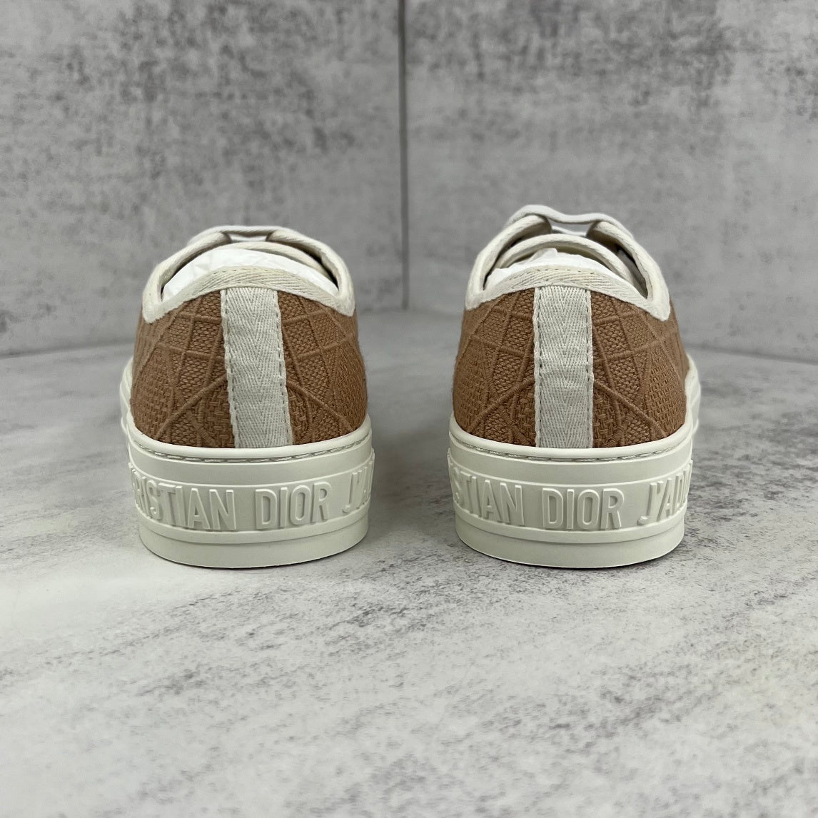 Dior Walk'N'Dior "Brown Cannage"