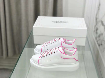 Alexander McQueen Oversized "Fluo Pink Outline"