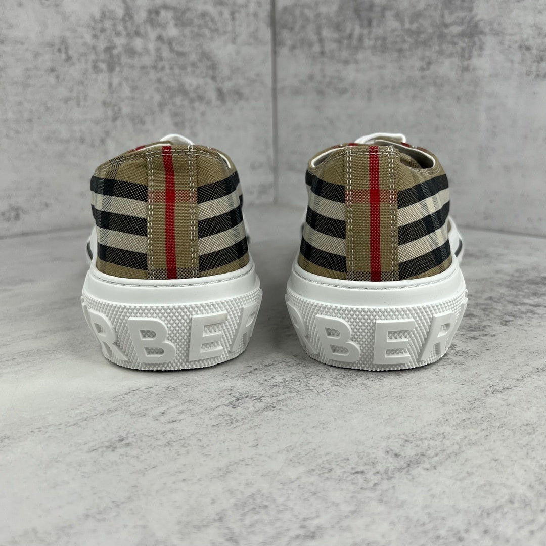 Burberry Gabardine "Beige"