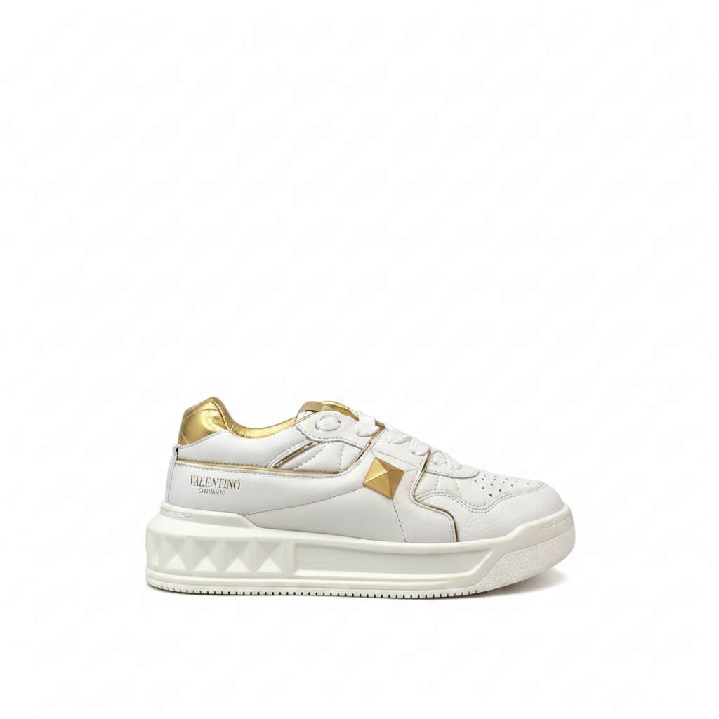 Valentino Garavani One Stud "White-Gold"