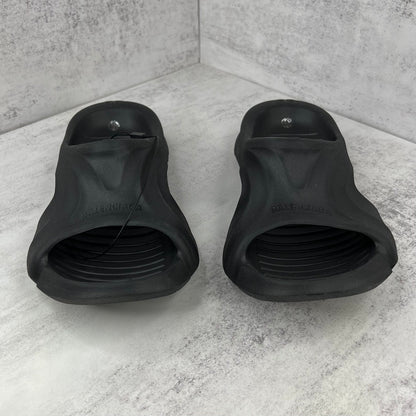 Balenciaga Slides "Black"