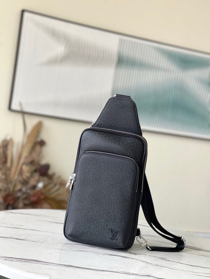 Louis Vuitton Avenue Slingbag