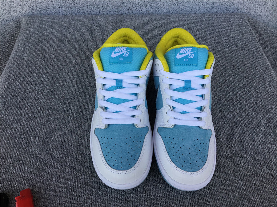 Nike SB Dunk Low "FTC Lagoon Pulse"