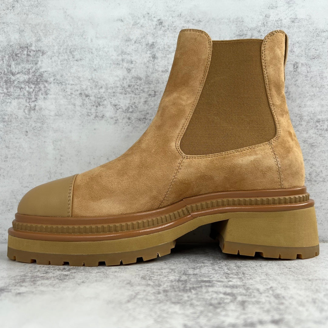 Chanel Chelsea Boots "Camel Brown"