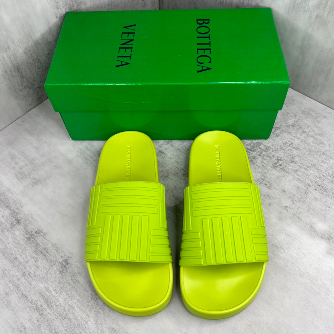 Bottega Veneta Slides "Lime"