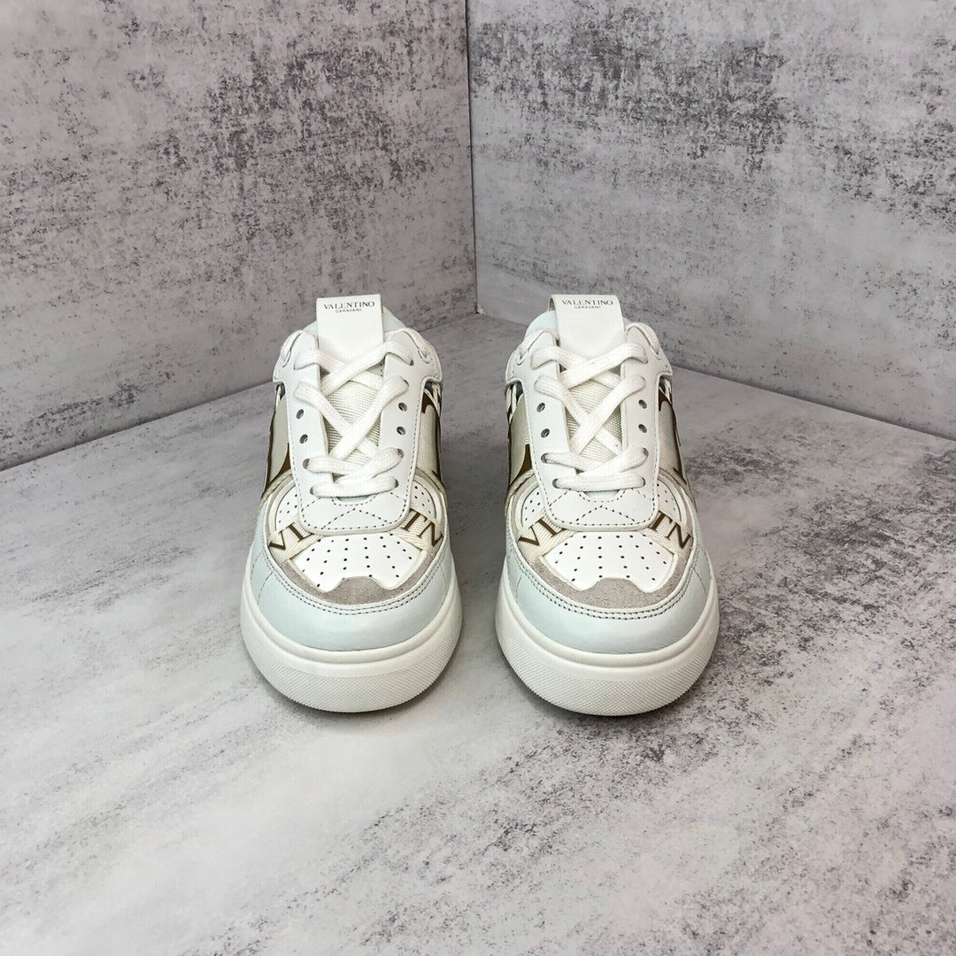 Valentino Garavani VL7N "White-Beige"