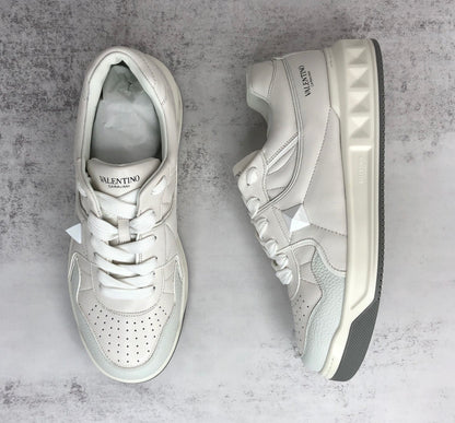 Valentino Garavani One Stud "White-Grey"
