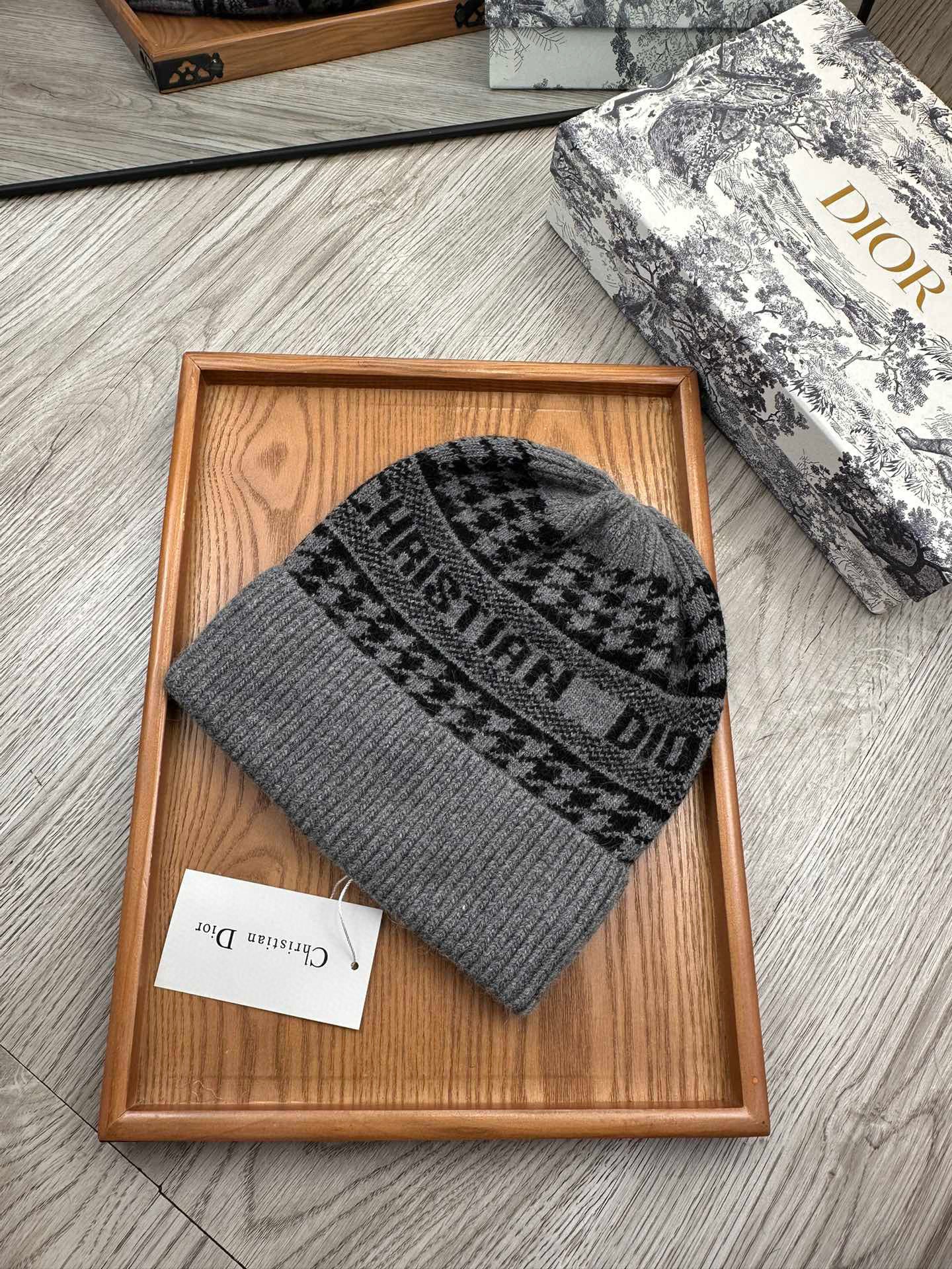 Dior Beanie "Grey"