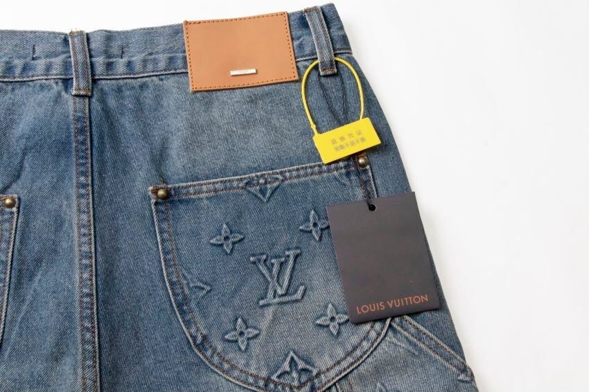 Louis Vuitton Jeans
